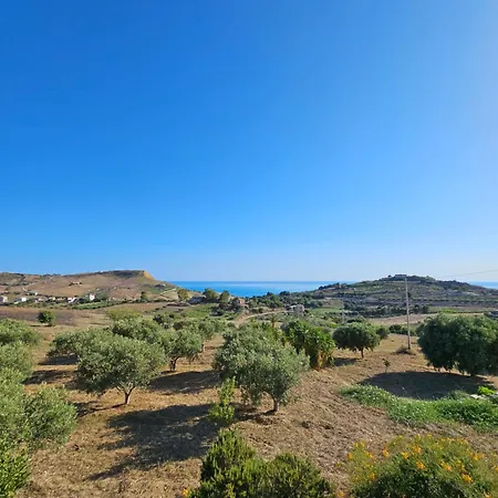 Mythos Villa *