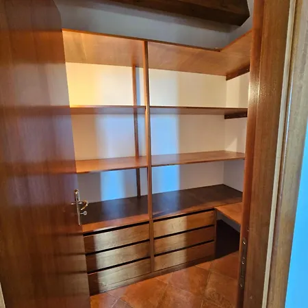 Villa Mythos *